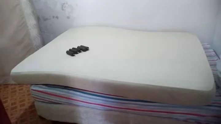 Colchão de casal 