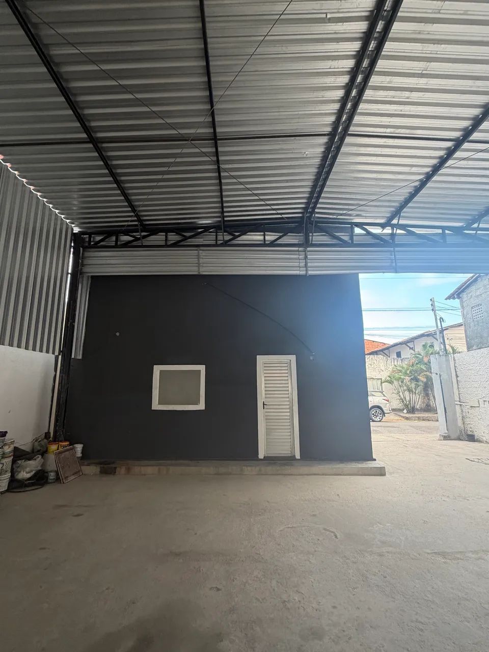 Aluga-se GALPÃO (400m2) - Foto 5