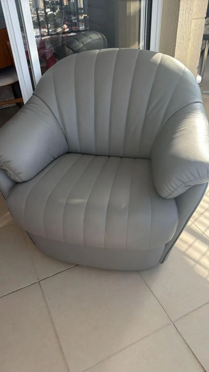 KIT 2 Poltronas couro  - Foto 2
