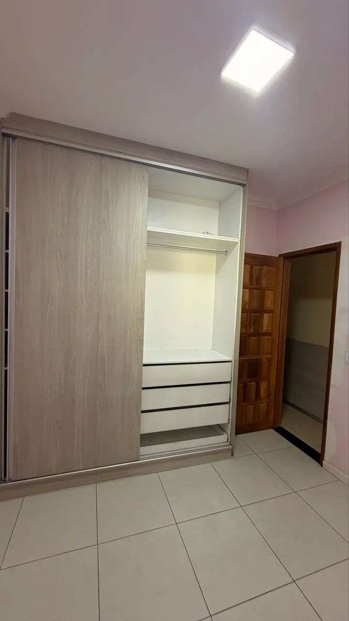 Guarda roupas projetado