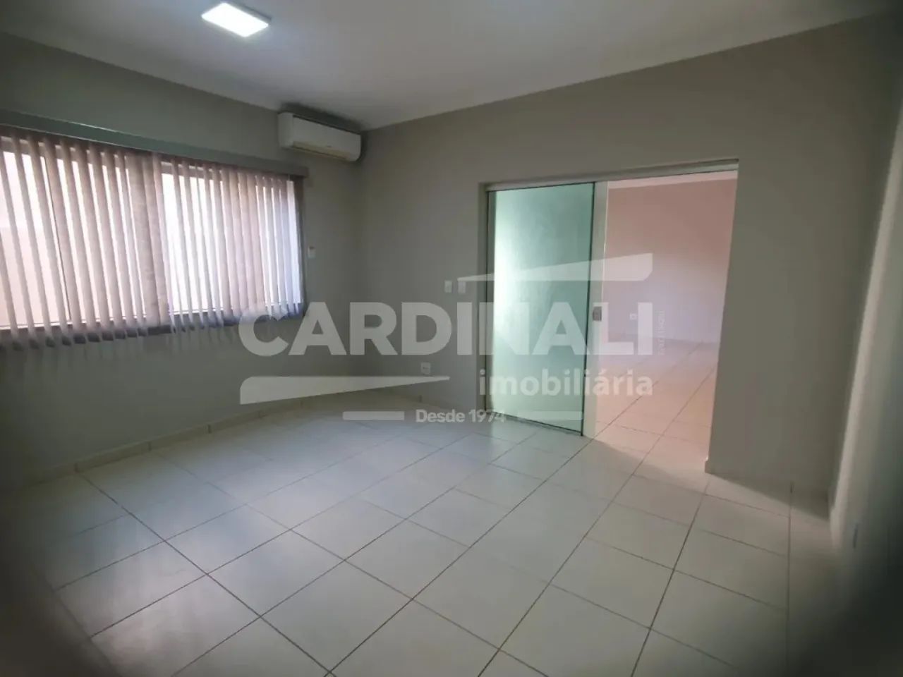 Sala comercial de 60m² com garagem - Nova Ribeirânia - Foto 4
