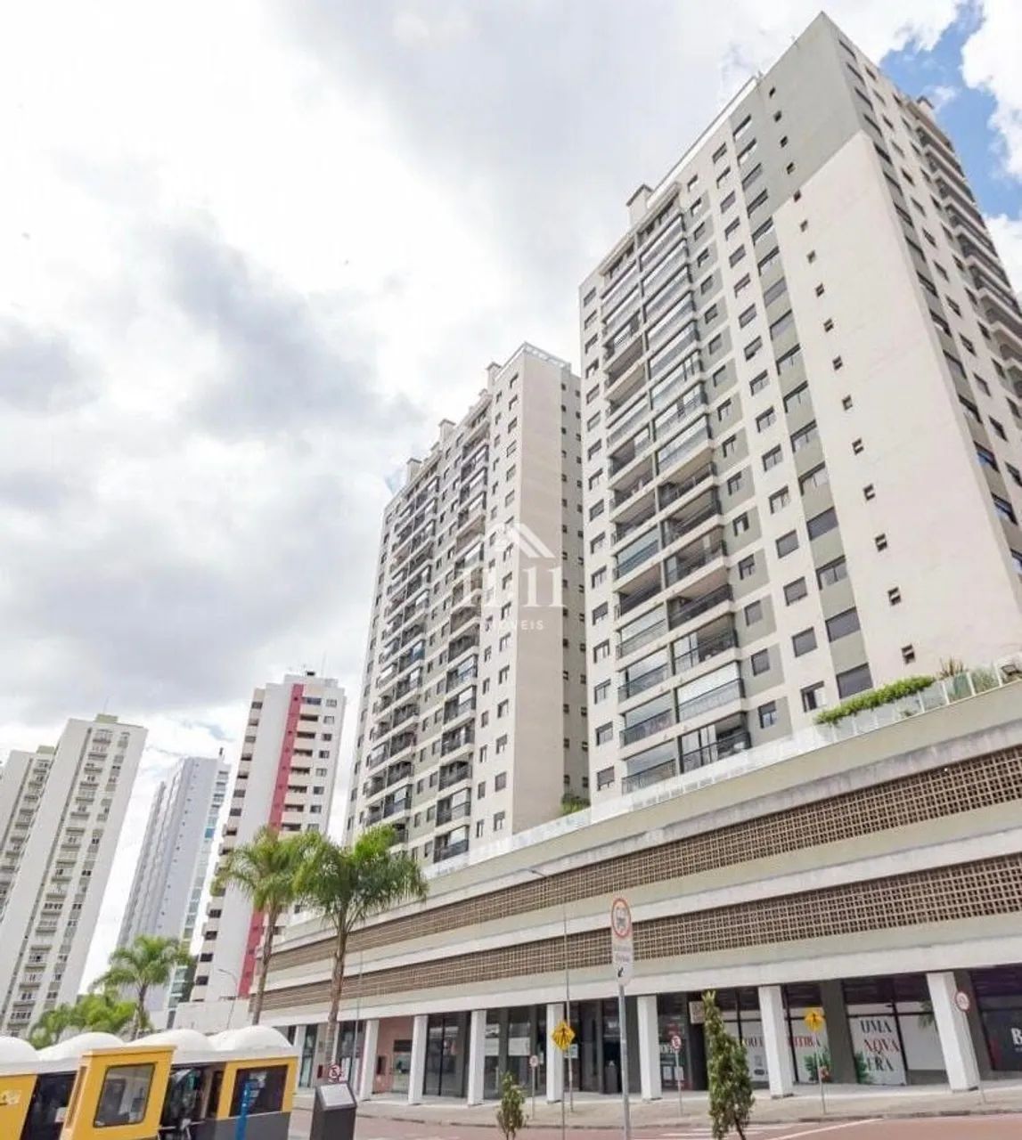 Sala Comercial à venda no bairro Cabral, Curitiba - PR