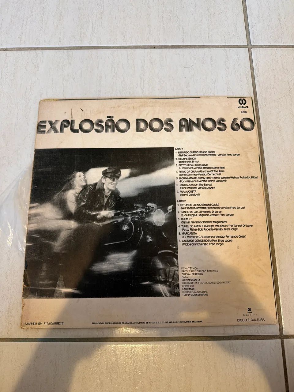LP EXPLOSÃO DOS ANOS 60 - Foto 2