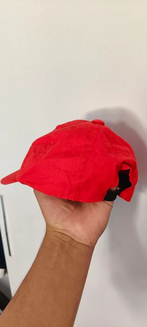 Boné Lacoste infantil novo - Foto 2