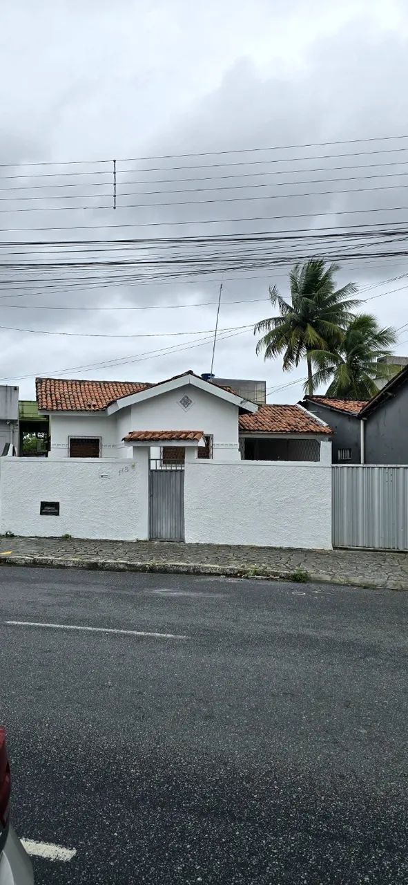Alugo casa para comércio na Torre