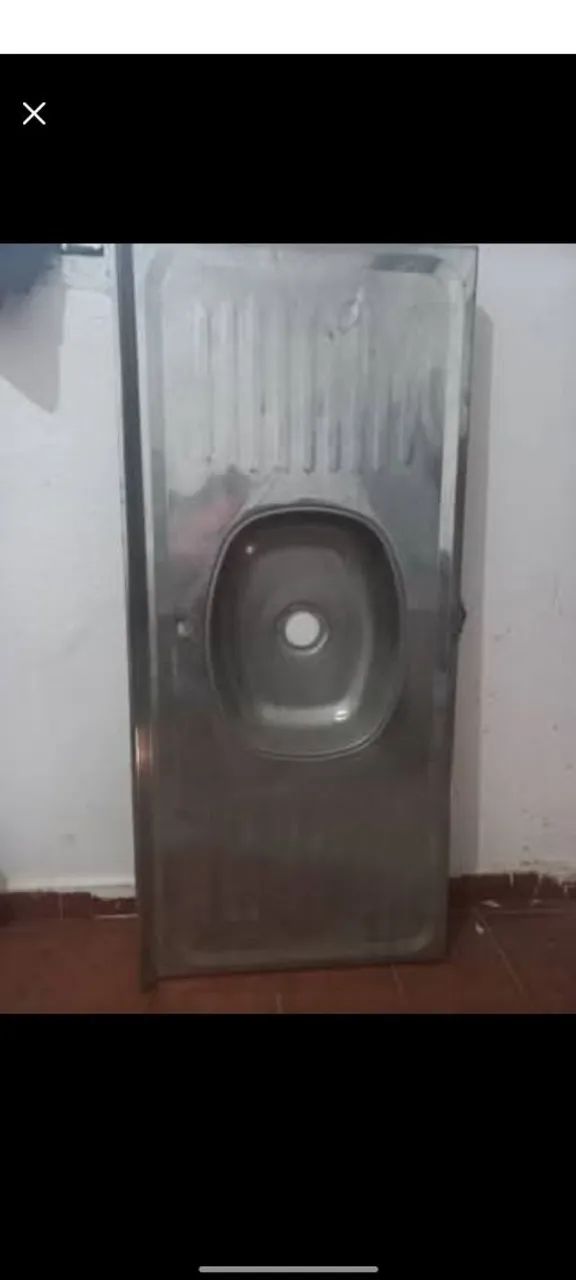 Vendo uma Pia de Cozinha pequena em bom estado