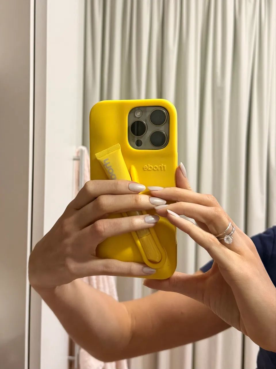 capinha rhode iphone 16 pro max  - Foto 3