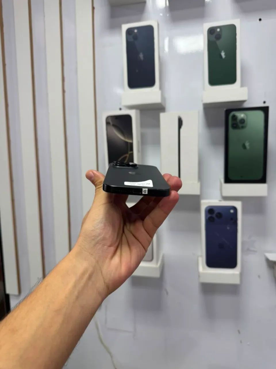 iPhone 16 Pro - 256GB <br>?4.799,00 - Foto 4
