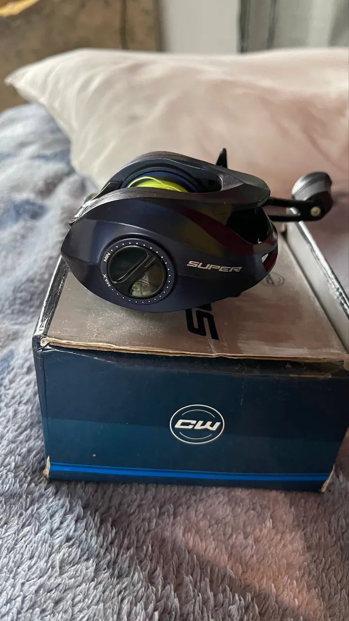 Carretilha e vara de pesca - Foto 3