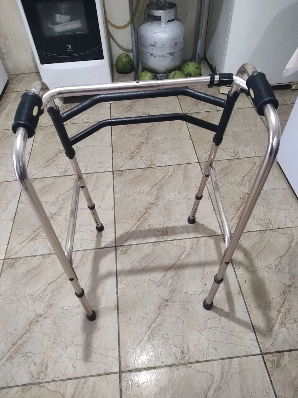 Andador em aluminio - Foto 3