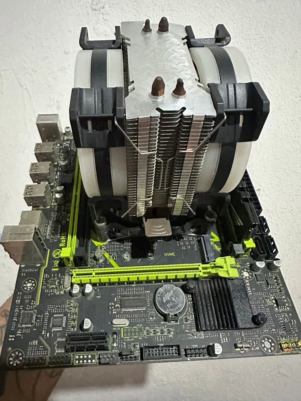 KIT XEON E5 2680 V4 SEM MEMORIA - Foto 2