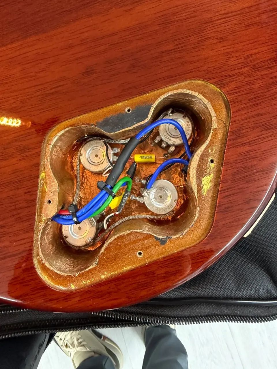 Guitarra Cort Cr250 Vb Classic Rock Les Paul Zerada Regulada - Foto 4