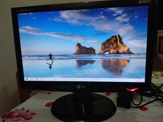 Monitor LG 18,5 polegadas - W1943.