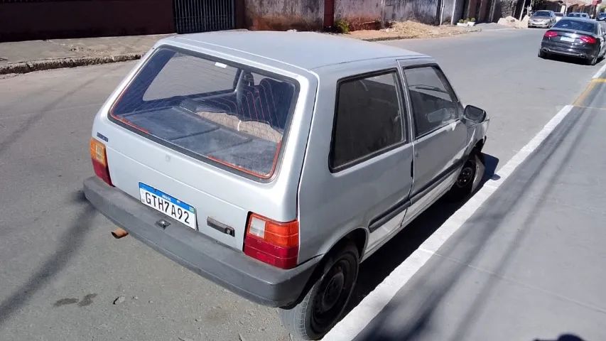 Fiat Uno 1.6 MPI 2P E 4P 1997 - Foto 4