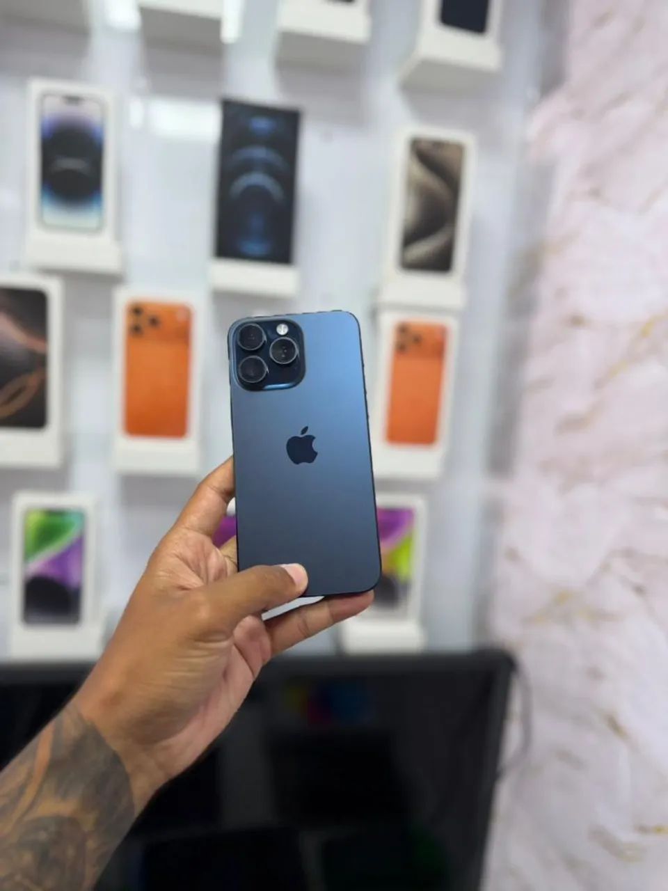 IPHONE 15 PRO MAX 256GB - Foto 3