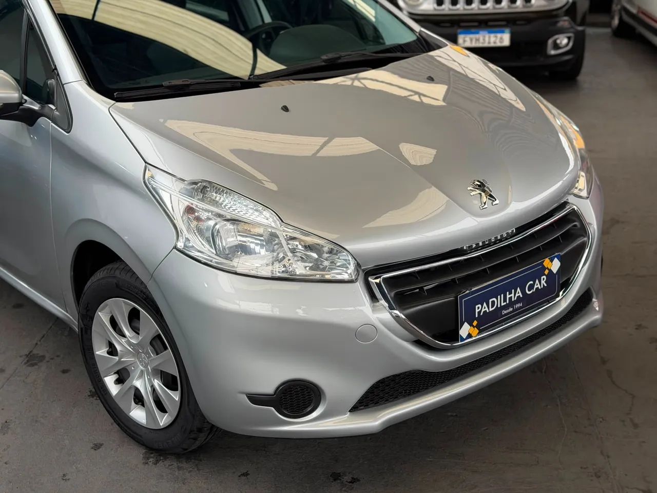 Peugeot 208 Active/active Pack 1.5 Flex 8V 5P 2014 - Foto 4