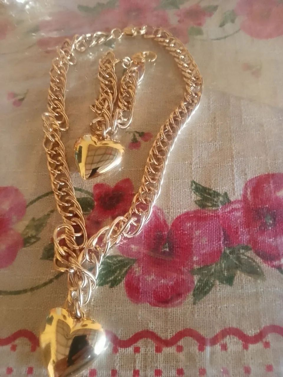 Colar e pulseira de coração 