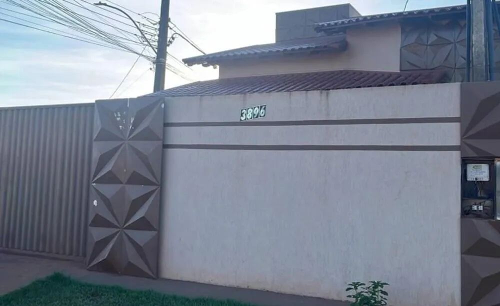 CASA RESIDENCIAL em ROLIM DE MOURA - RO, CENTRO - Foto 2