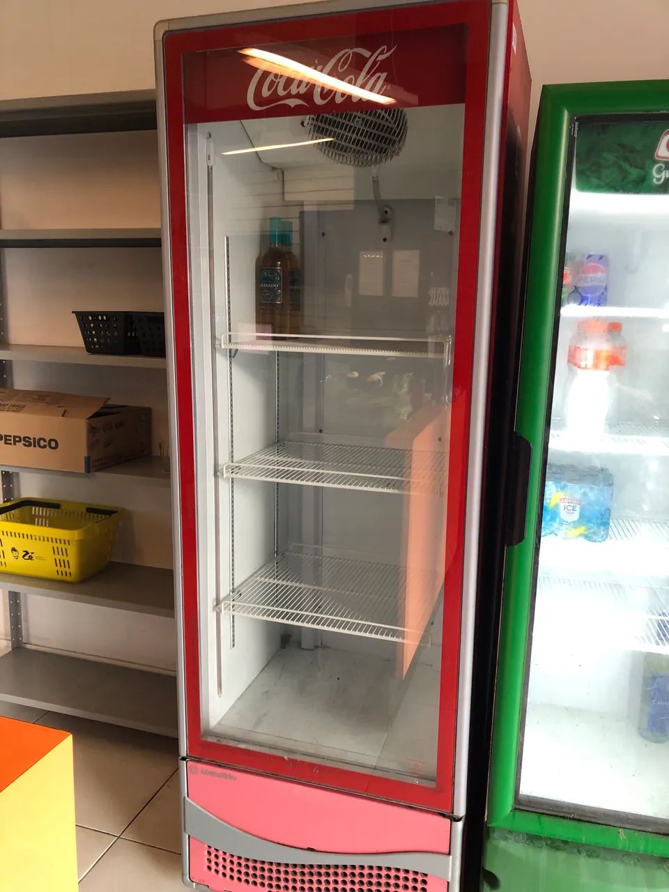 Geladeira expositora metalfrio vb43u 380 litros 127v - Geladeiras