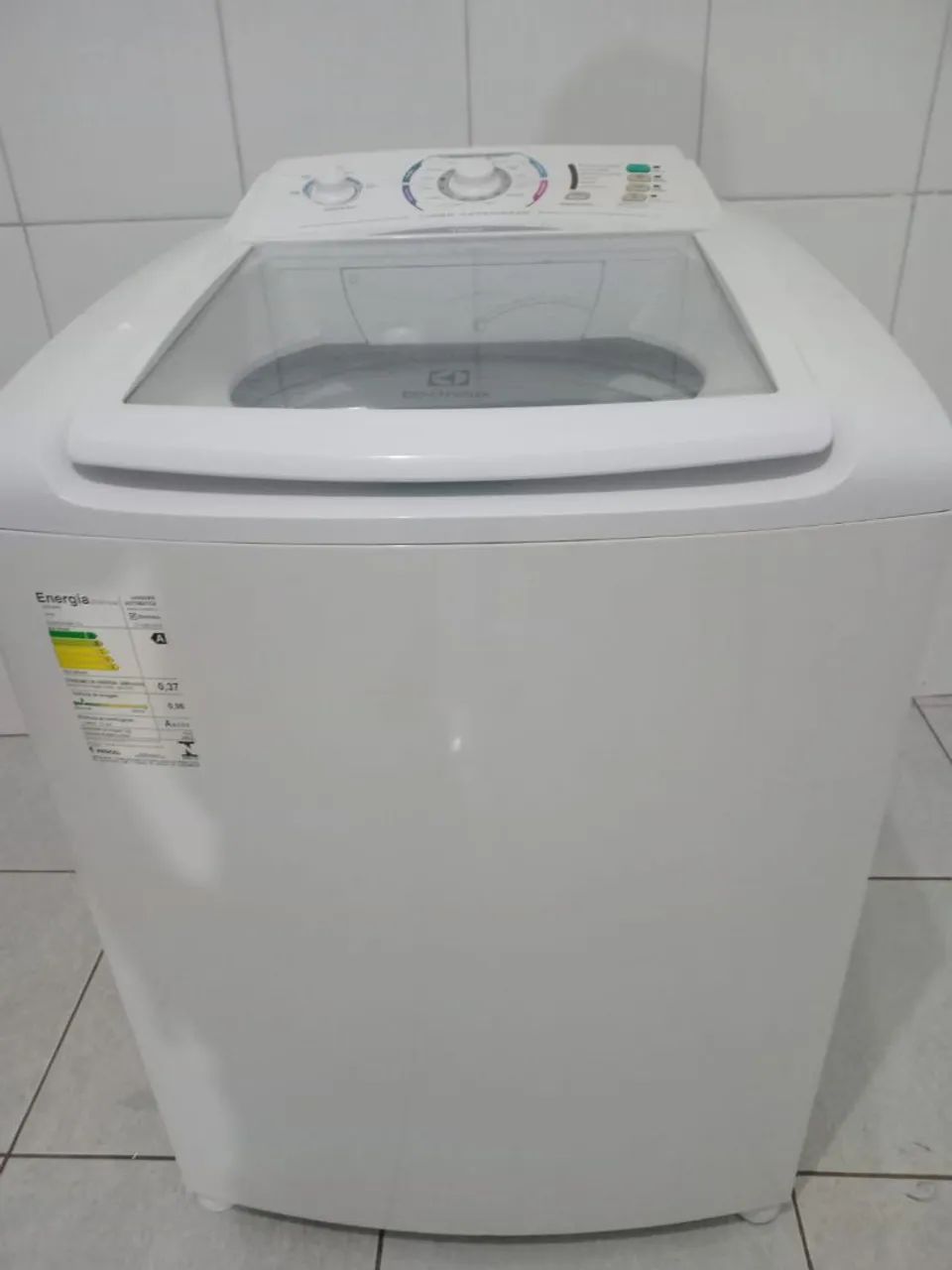 Maquina lavar eletrolux 13 kg funcionando  - Foto 4