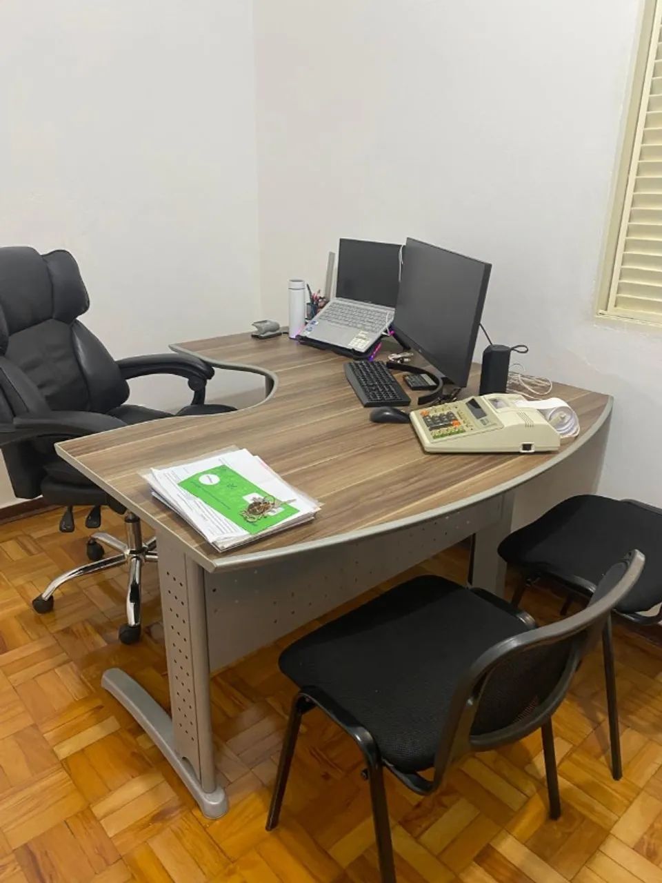 Mesa de escritório 