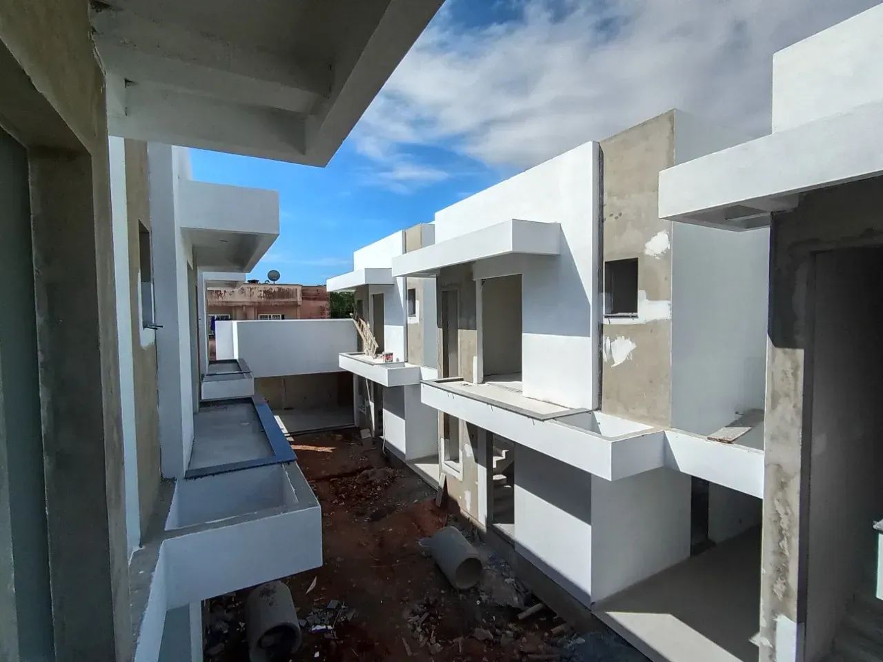 Linda casa de 2 suítes em condomínio - Forquilhas - Foto 3