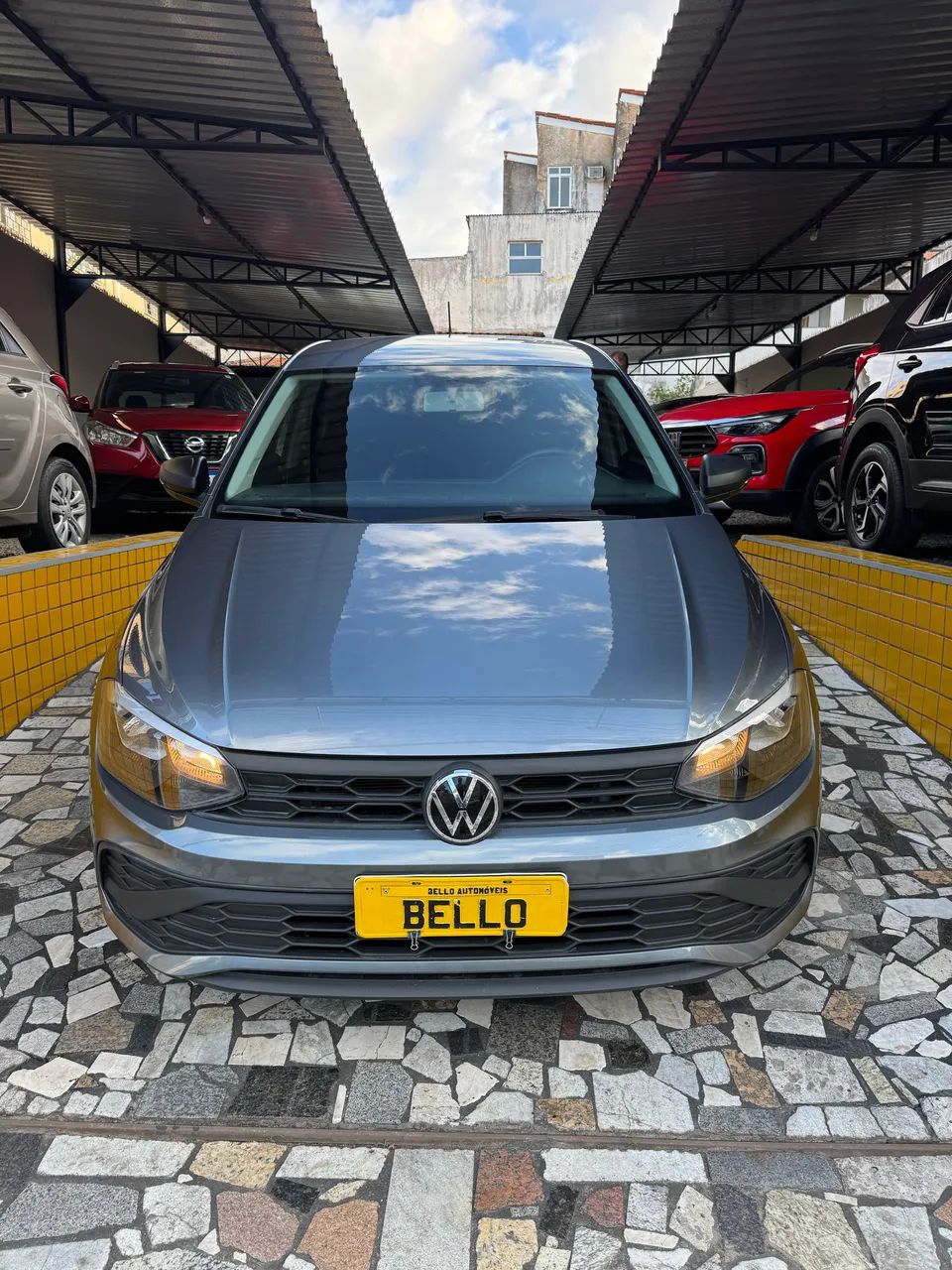 Volkswagen Polo Polo Track 1.0 Flex 12V 5p 2025