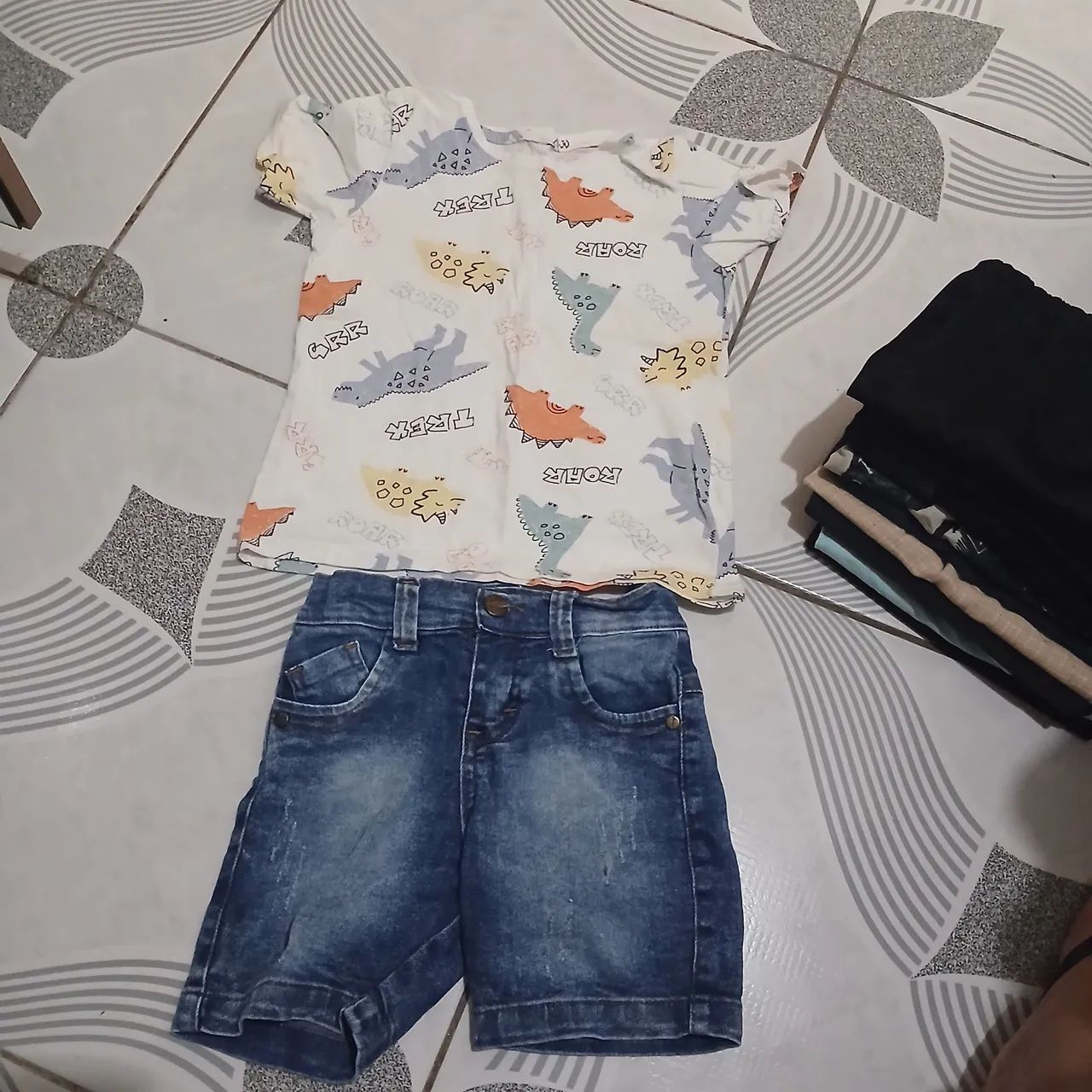 Lote de roupa menino - Foto 3