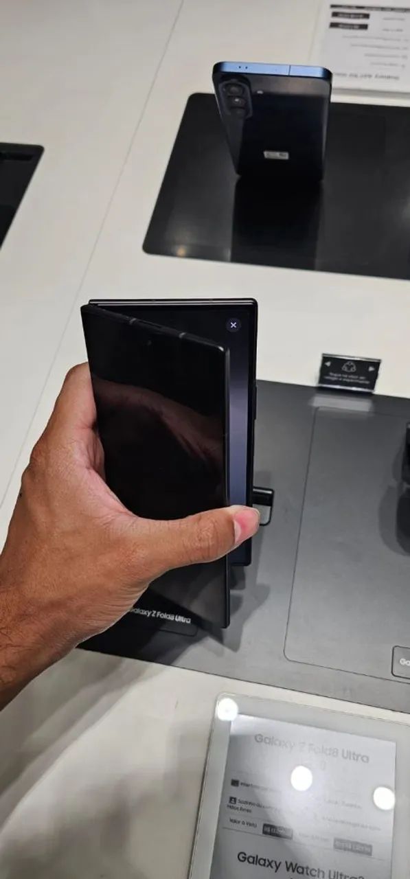 ? GALAXY Z FOLD8 ? ABRA UM NOVO MUNDO.