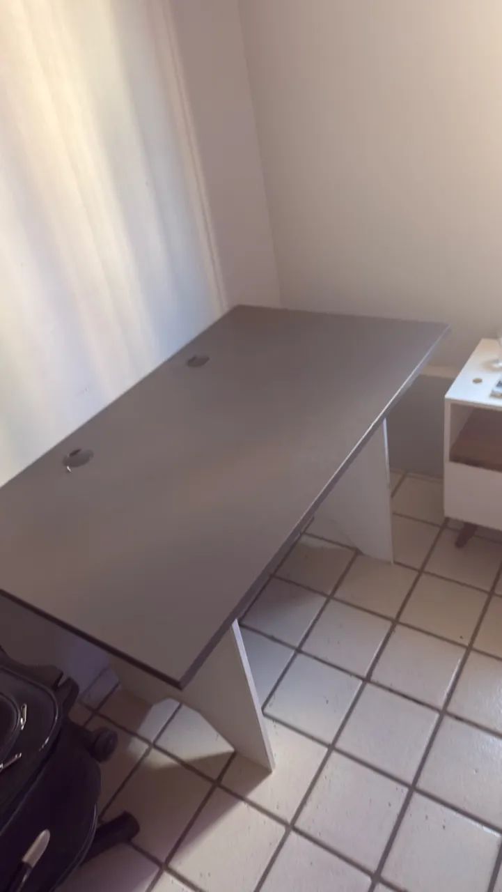 Mesa de escritório - DOAÇÃO 
