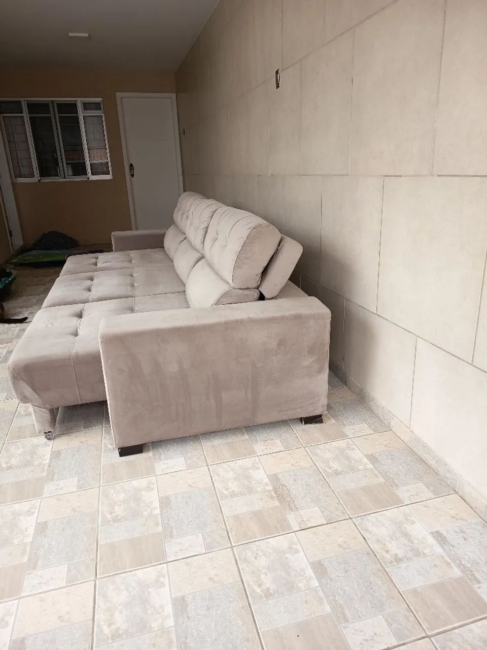 Sofá 3 lugares 2,80m, bege reclinável e extensível. - Foto 4
