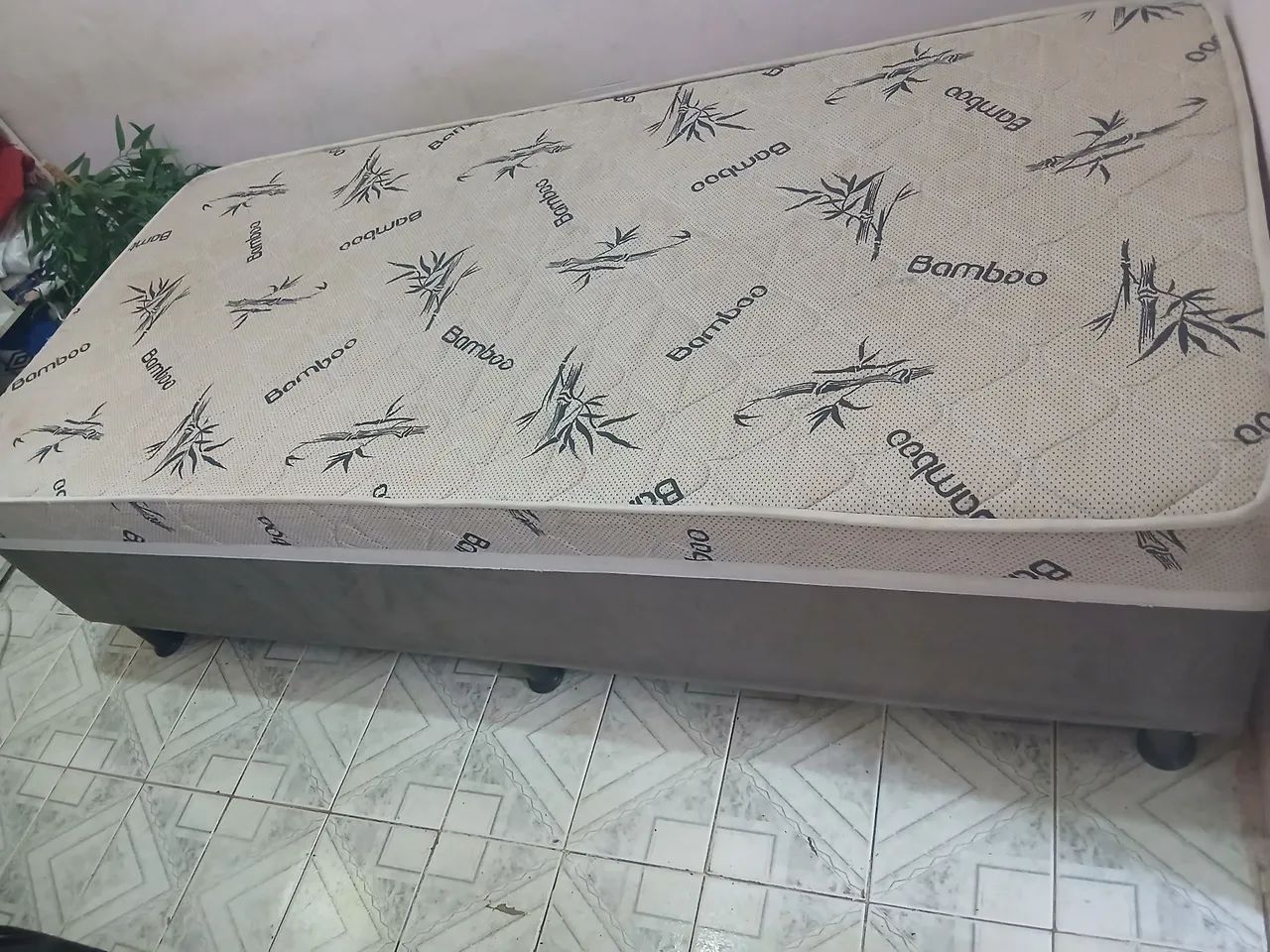 CAMA BOX SOLTEIRO 