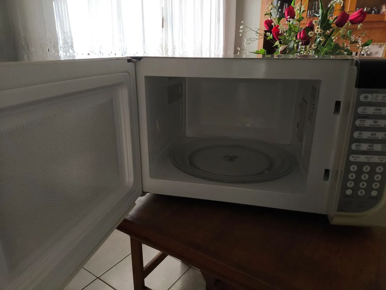 Microondas eletrolux 31 litros - Foto 2