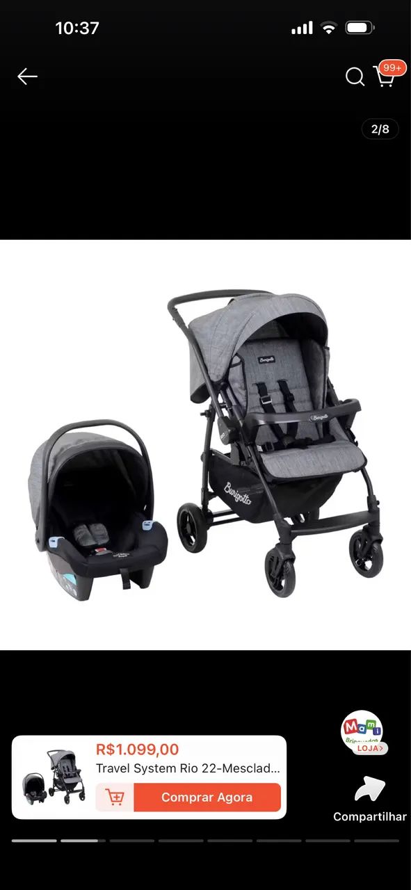 Carrinho de bebê com bebê conforto 
