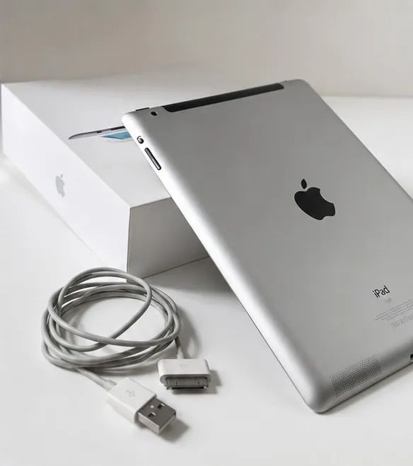 iPad 2 16GB Wi-Fi - Completo com Caixa Original + Cabo