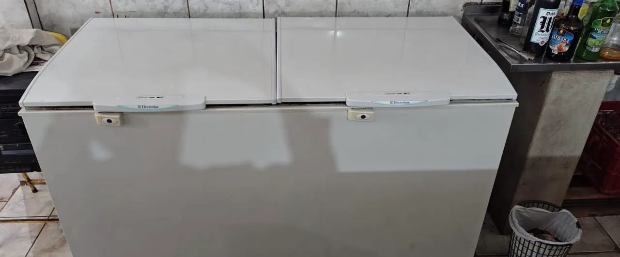 Freezer Electrolux vertical H500 com chave  - Foto 2
