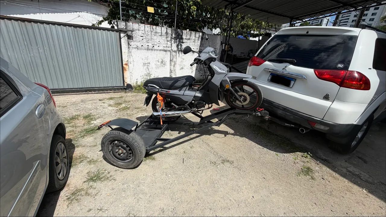 Reboque carrocinha asa delta carro e moto - Foto 3