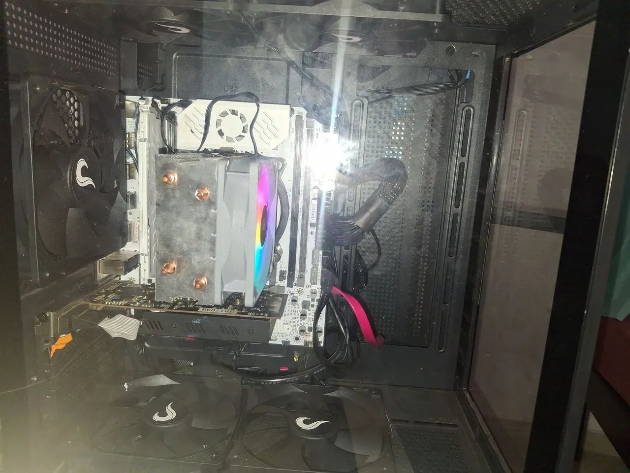 Pc xeon 2650v4 (Liga e Nao dá video, problema na placa mae) - Foto 4