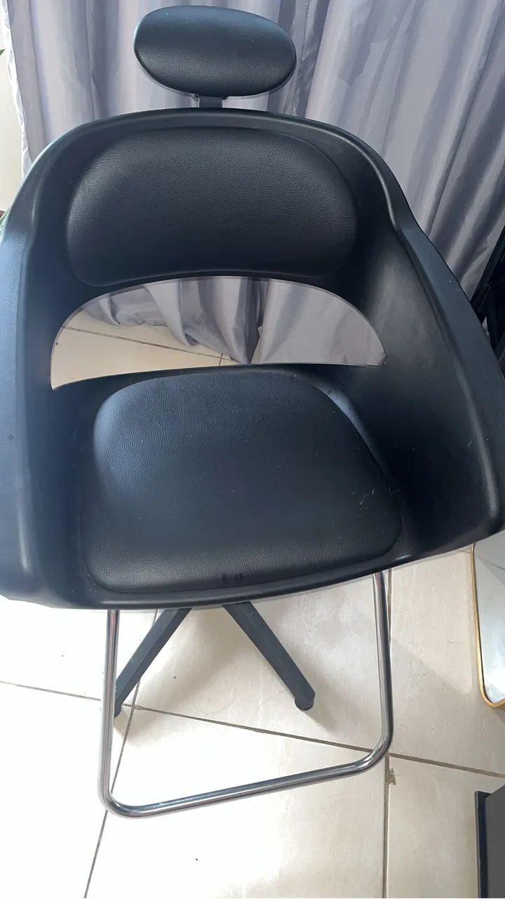 Kit lavatório, carrinho auxiliar, e cadeira  - Foto 4