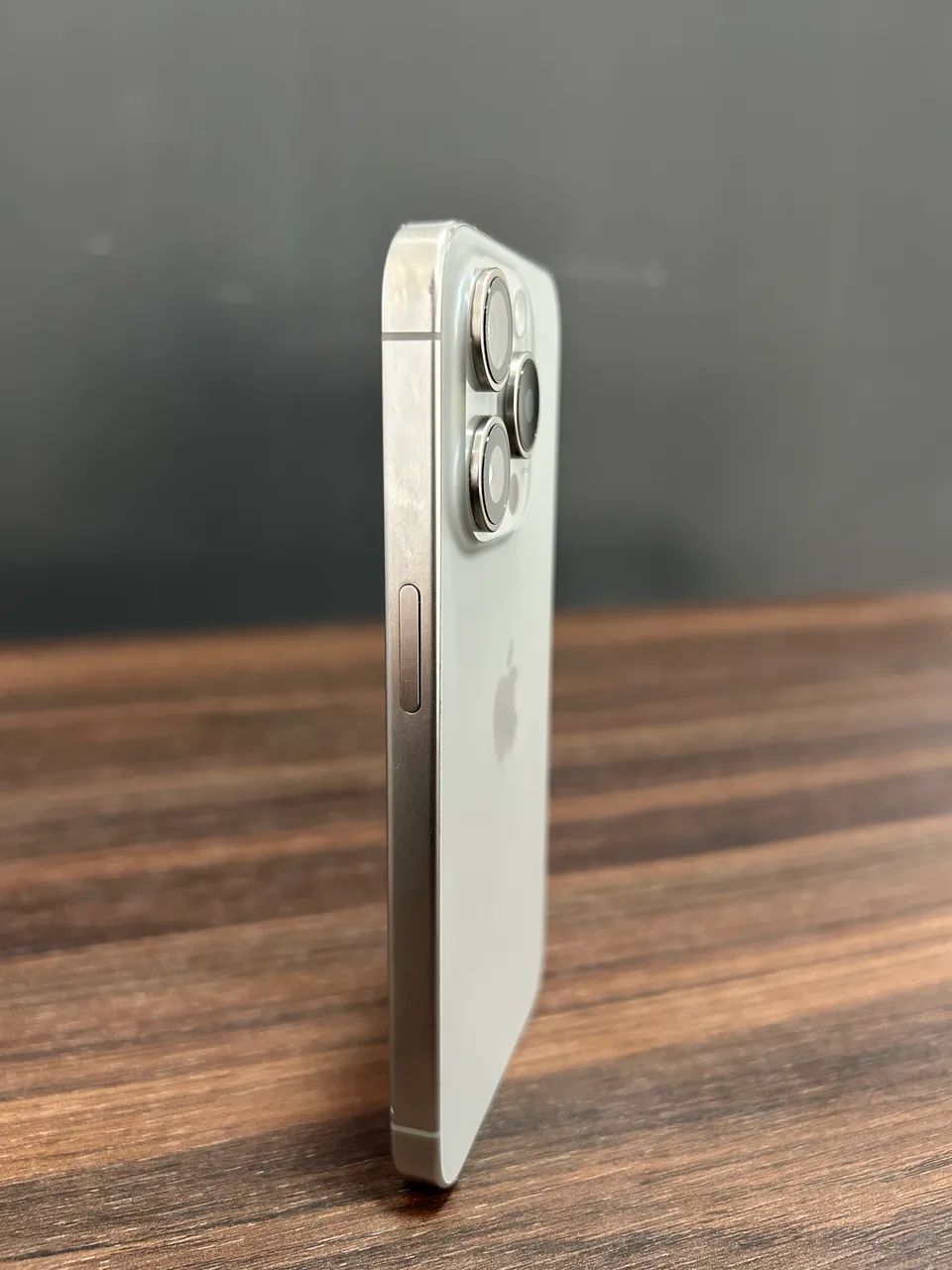 Iphone 15 Pro - Foto 2