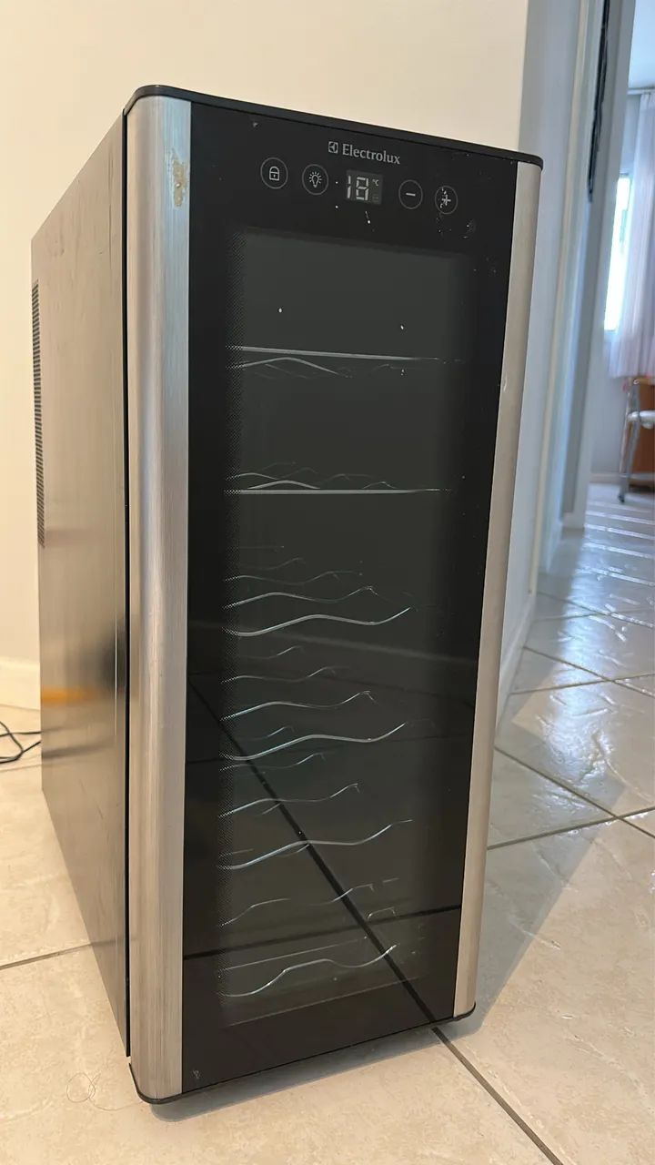 Adega para Vinhos 