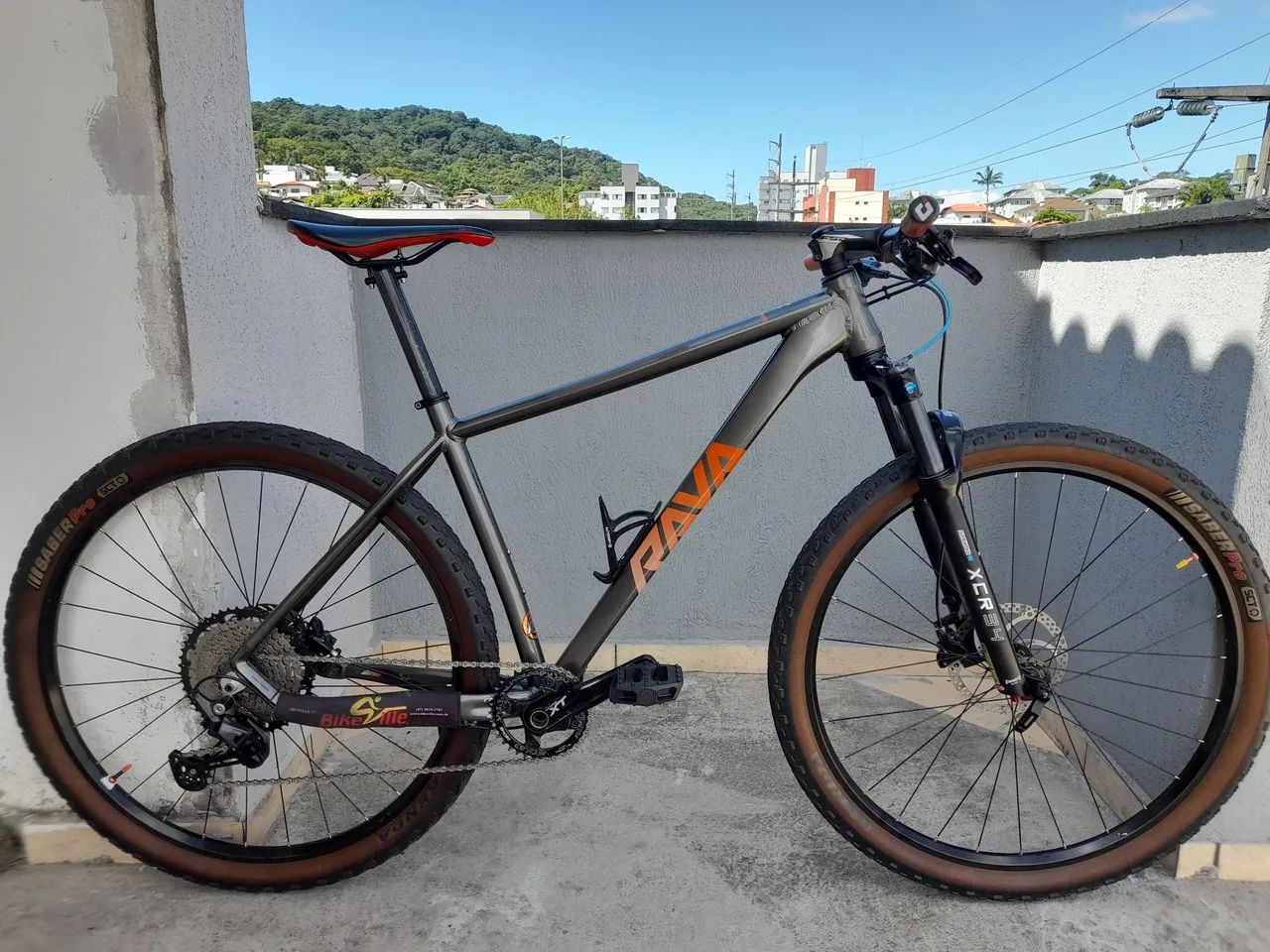 Bike Rava Cave 