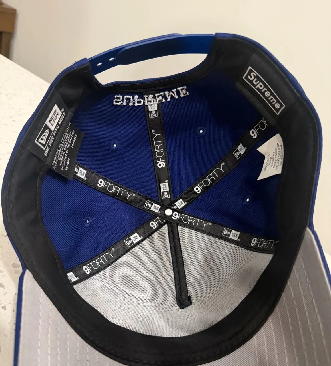 Boné Supreme X New Era - Foto 4