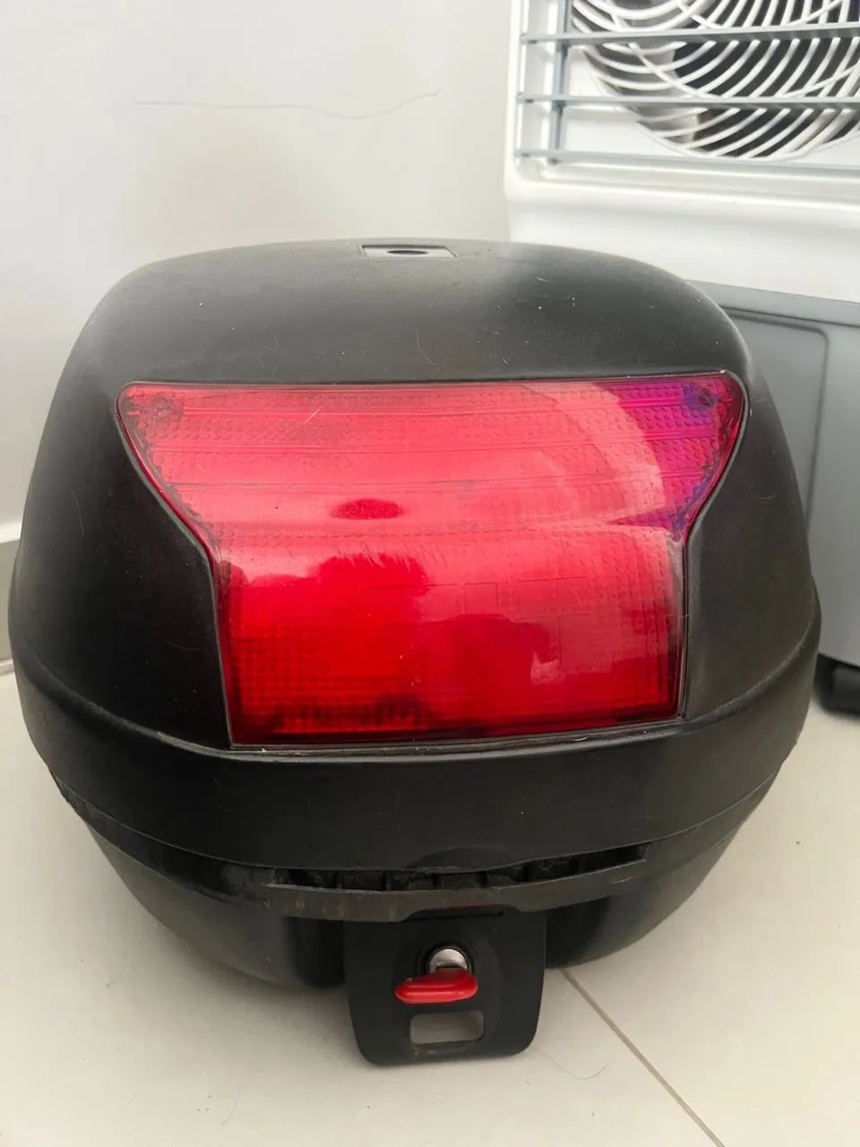 Baú para motos Givi 35 litros 