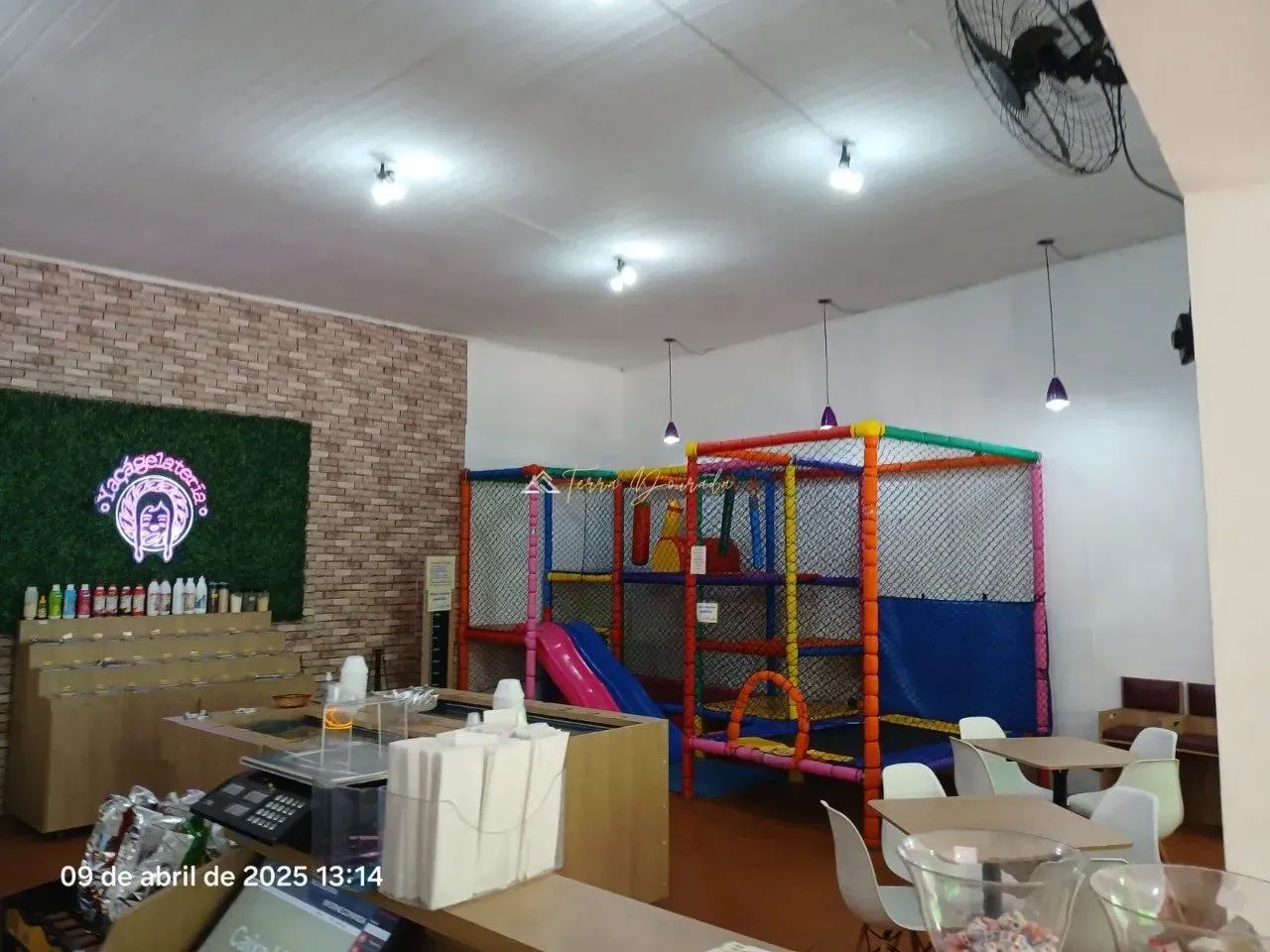 SOBRADO + PONTO COMERCIAL À VENDA - Foto 2