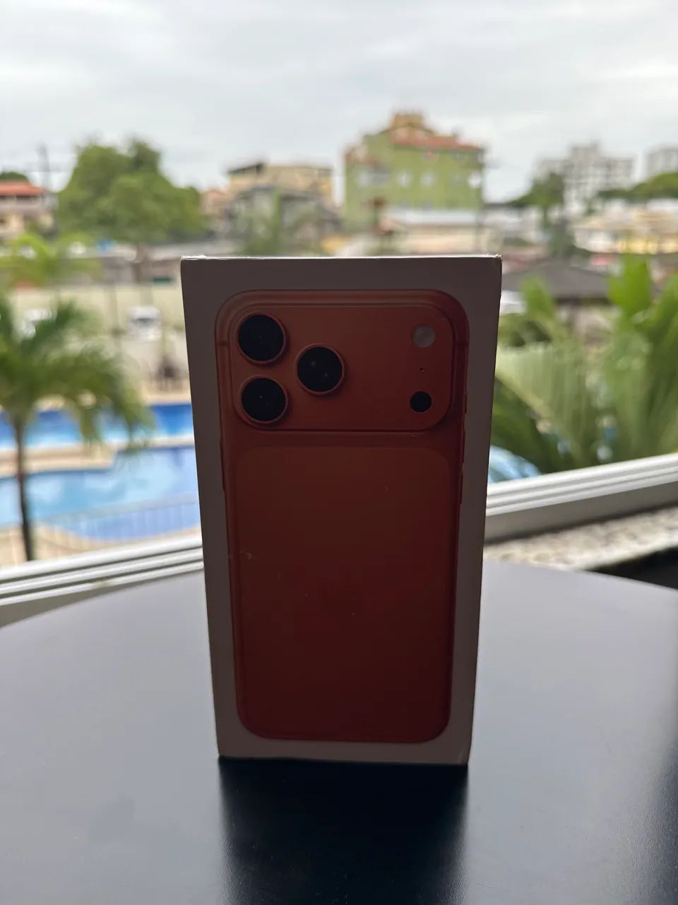 iPhone 17 pro max 256 Laranja ? 