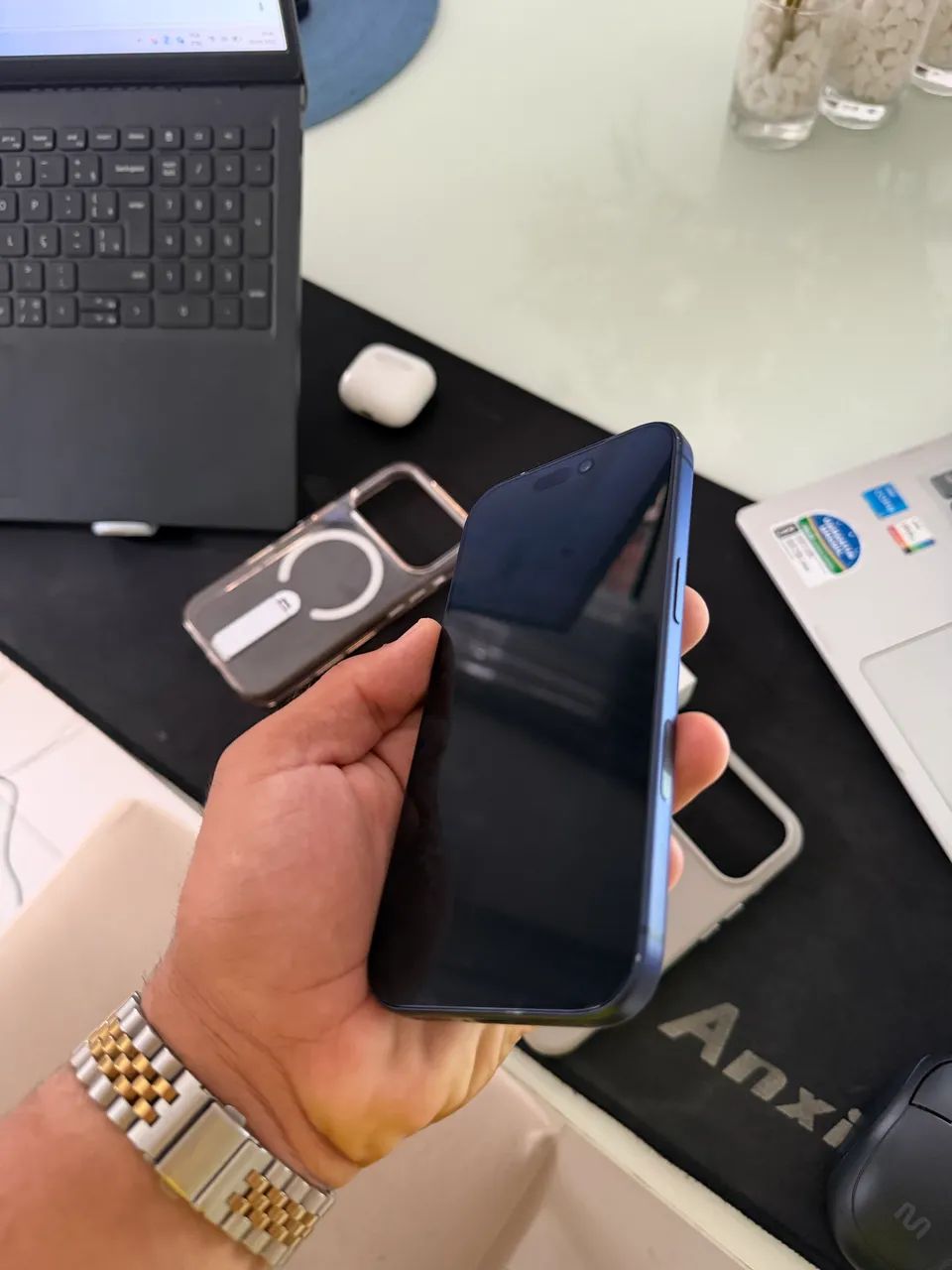 Vendo iPhone 17 pro (Azul) - 256 gb  - Foto 4