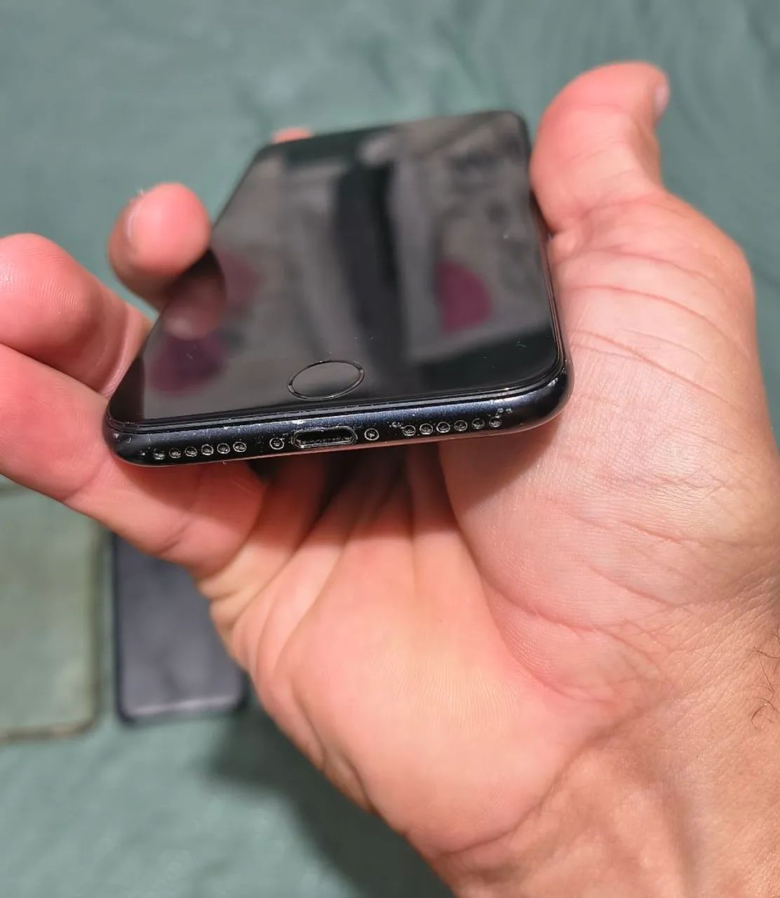 iPhone SE 02 Geração 64 GB Preto - Foto 2
