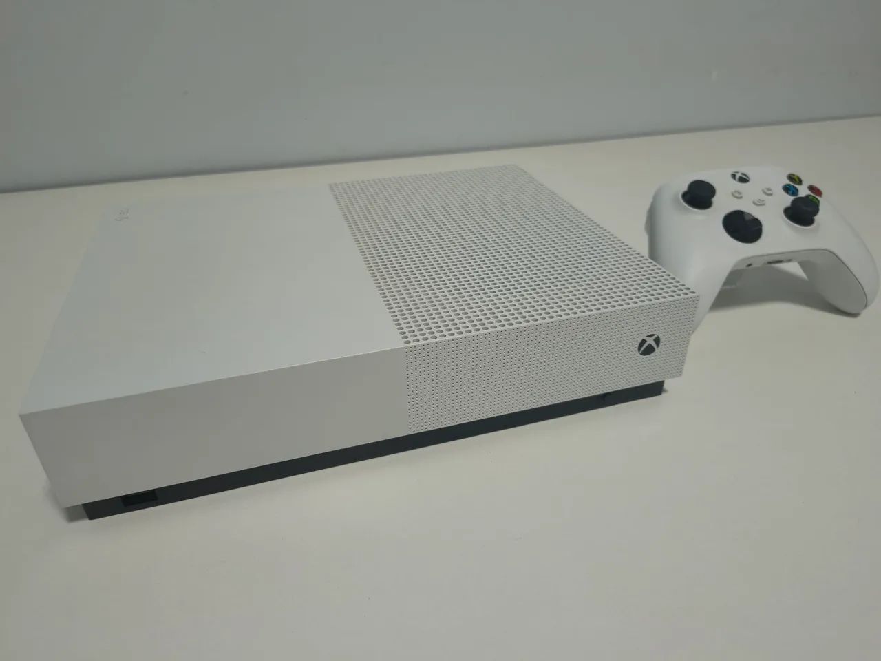XBOX ONE S ALL DIGITAL EDITION - Foto 3