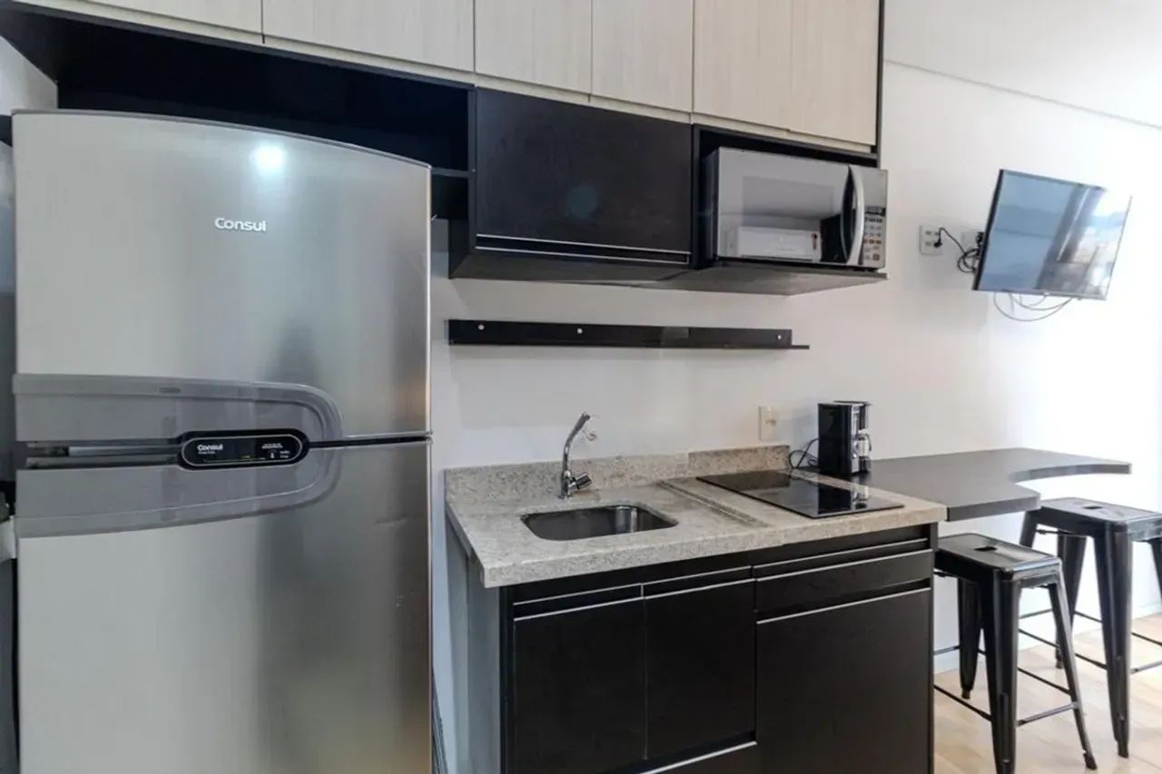 Studio para alugar com 24m², 1 quarto e 1 vaga - Foto 2